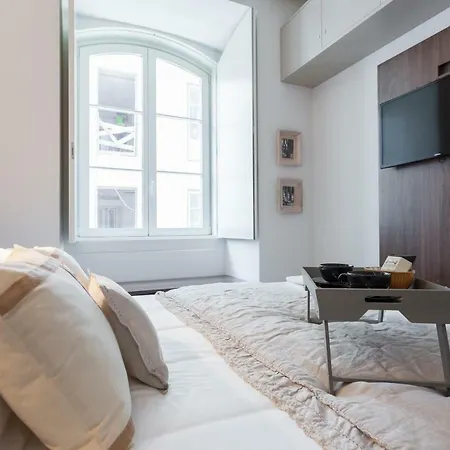 Flh Alecrim Modern Flat דירה